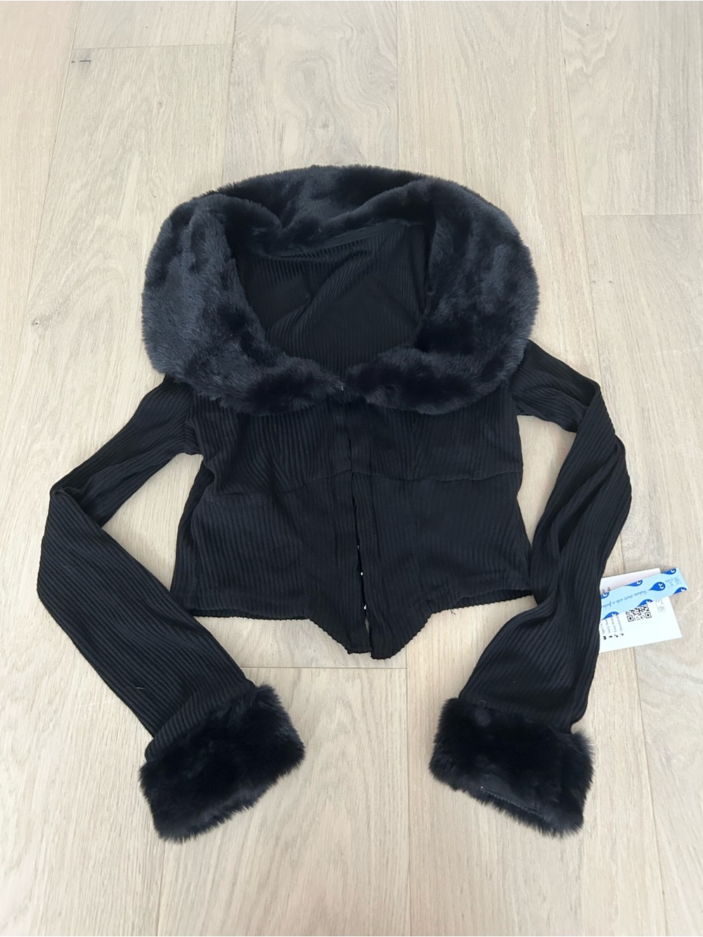 Black Faux-Fur Trim Ribbed Shrug Jacket
